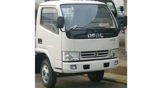 東風(fēng)福瑞卡自裝卸式垃圾車