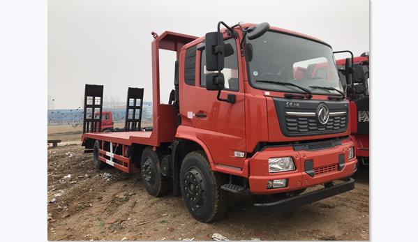 國六東風(fēng)天錦小三軸平板運輸車
