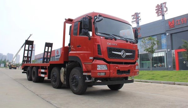 國六東風(fēng)專底D7V前四后八平板運(yùn)輸車