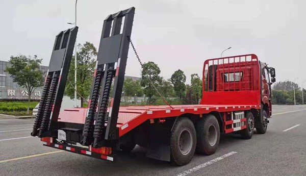 國六解放J6前四后八平板運輸車
