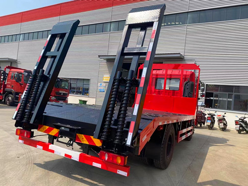東風錦程12噸挖機拖板車