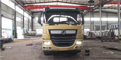 新款國六東風(fēng)D7前四后八平板車